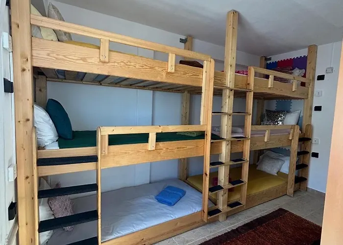 Big Wave Casa Nazaré